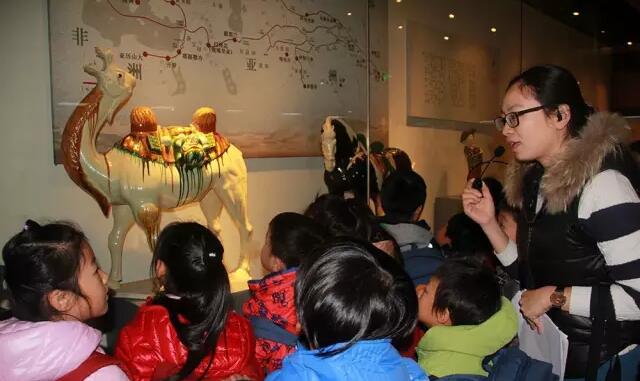 力迈中美国际学校瓷器艺术馆实践活动